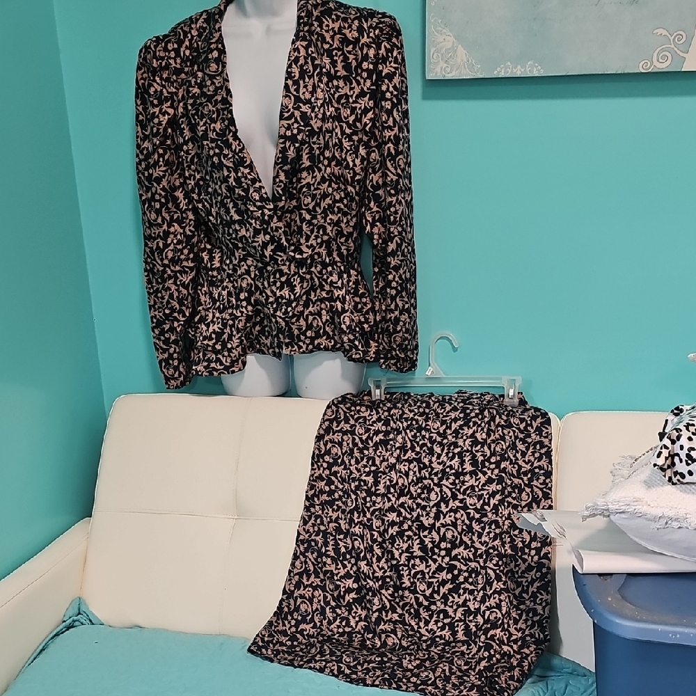 Victoria 100% Silk Black and Gold Top and Skirt Set